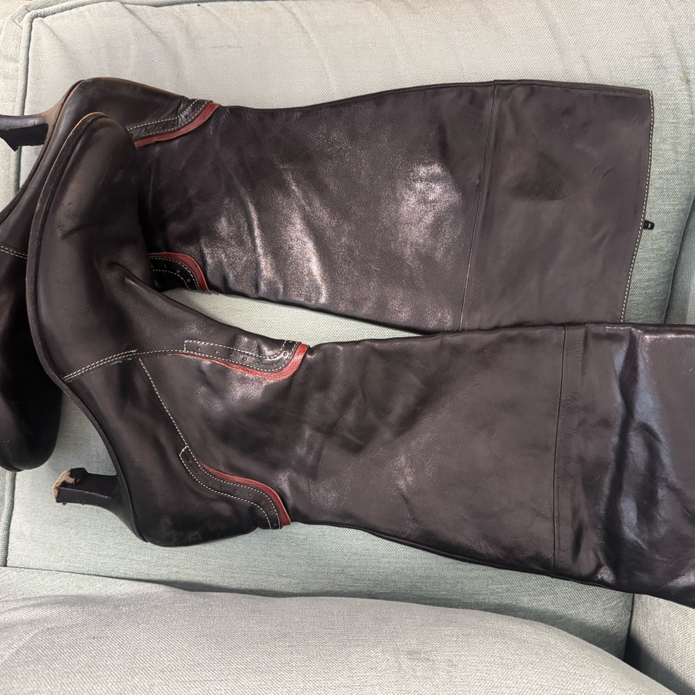 italian leather Black Leather Knee-High Boots with Red Accents - Picture 4 of 5